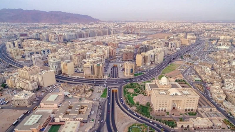 213 مشروعًا تُسهم في خلق 120,000 وظيفة في المدينة