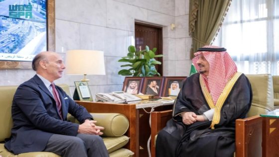 أمير الرياض يرحب بالسفير الإسباني الجديد لدى المملكة
