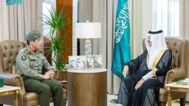 أمير الشرقية يستقبل مدير عام الجوازات في لقاء رسمي