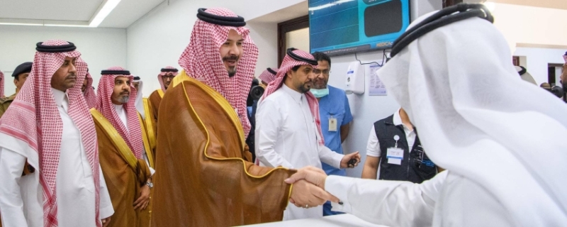 أمير المدينة يتابع تقدم مشروع تطوير ميقات ذي الحليفة