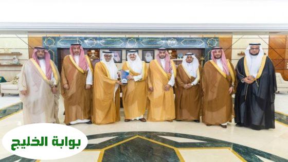 أمير المنطقة الشرقية يلتقي بأعضاء مجلس إدارة جمعية دارك للإسكان التنموي