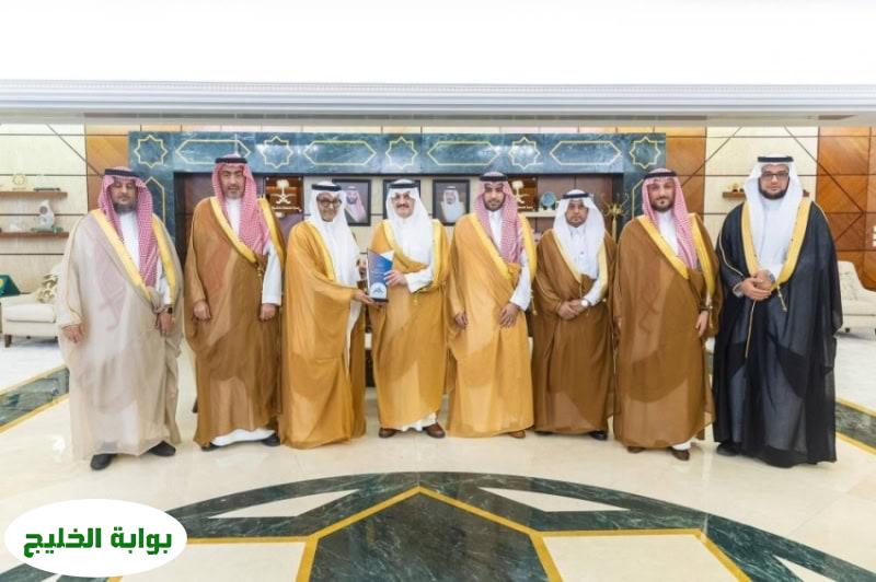 أمير المنطقة الشرقية يلتقي بأعضاء مجلس إدارة جمعية دارك للإسكان التنموي
