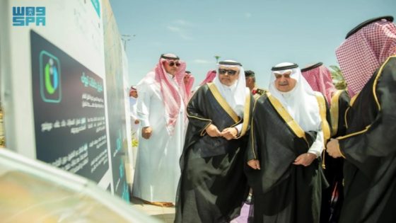 أمير منطقة تبوك يطلق المرحلة التشغيلية لمشروع النقل العام بالحافلات