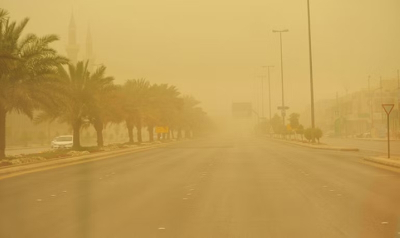 الأرصاد الجوية: تنبيه لرياح نشطة وأتربة مثارة في منطقة نجران