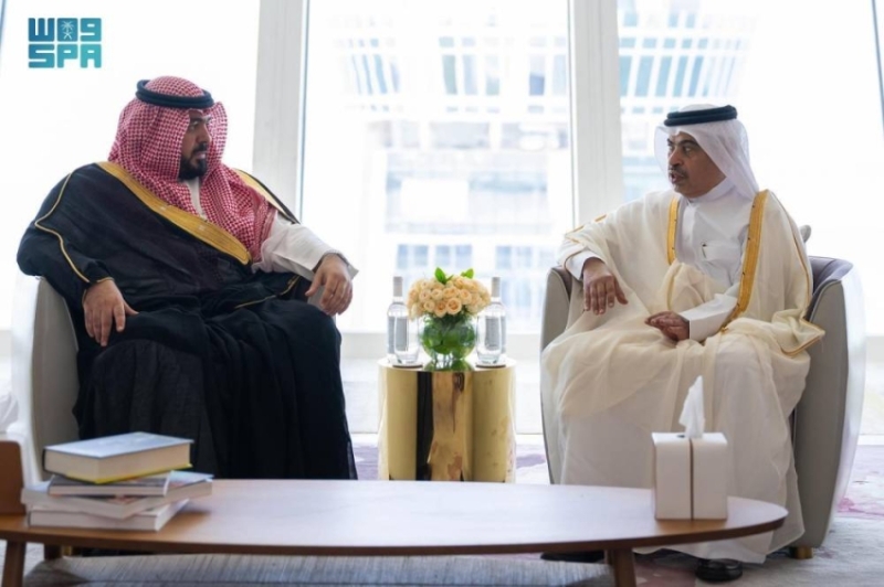 الإبراهيم يبحث مع وزير المالية القطري سُبل تعزيز التعاون الاقتصادي المشترك