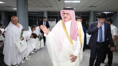 السفير الرشيدان يشارك في وداع أول فوج من حجاج طاجيكستان