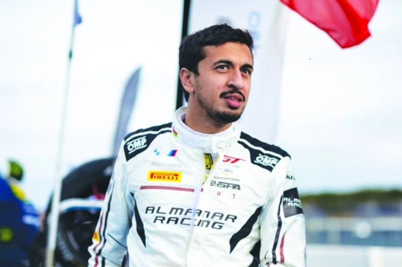 الفيصل الزبير يعود إلى حلبة براندز هاتش في إنجلترا للمشاركة في أولى سباقات السرعة القصيرة ضمن الفئة الذهبية