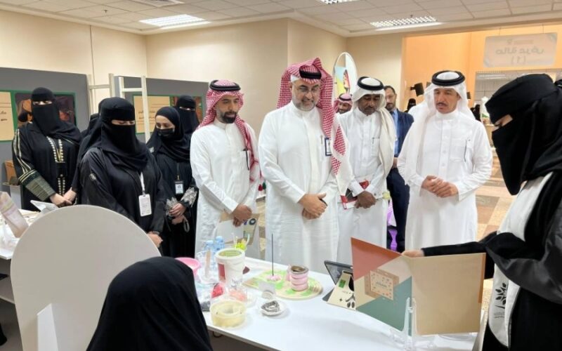الكلية التقنية للبنات بحفر الباطن تُطلق فعاليات المعرض السنوي 'تقني حِرفي' 2 الكلية التقنية للبنات بحفر الباطن تُطلق فعاليات المعرض السنوي ‘تقني حِرفي’