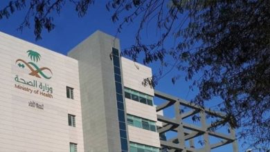 تحقيق حول منح طبيب لـ 500 إجازة مرضية: تسليط الضوء على القضايا والمخاطر