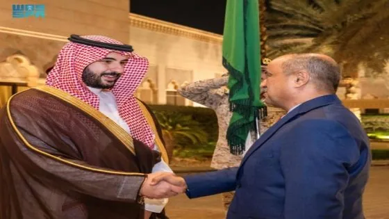 خالد بن سلمان يناقش الأوضاع في اليمن مع بن بريك