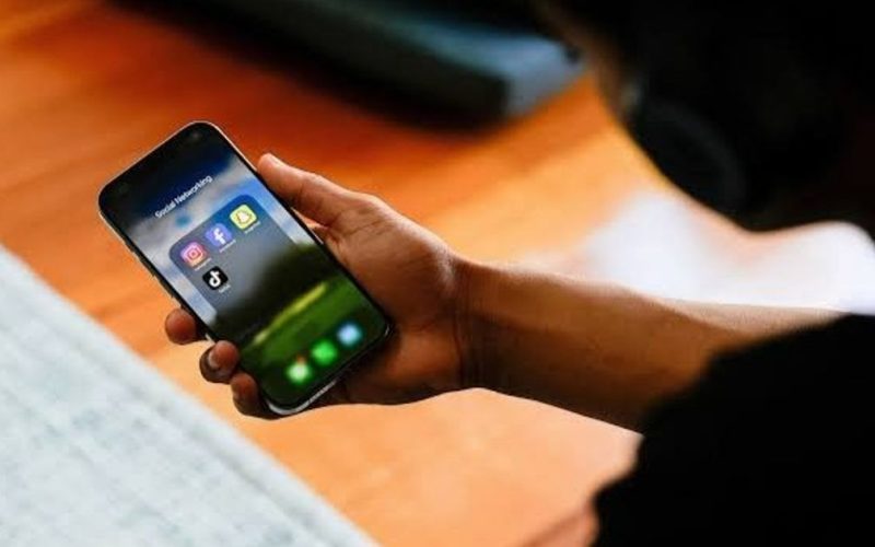 فنلندا: تشريع جديد لتنظيم استخدام الطلاب للهواتف المحمولة في المدارس 2 فنلندا: تشريع جديد لتنظيم استخدام الطلاب للهواتف المحمولة في المدارس