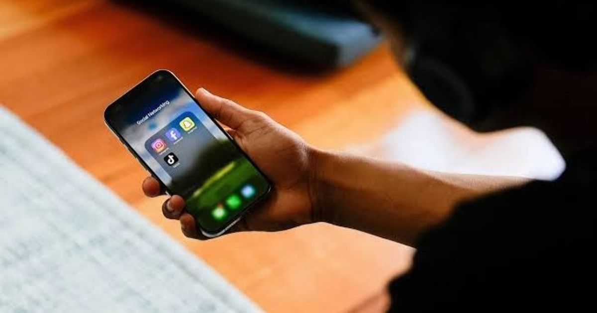 فنلندا: تشريع جديد لتنظيم استخدام الطلاب للهواتف المحمولة في المدارس