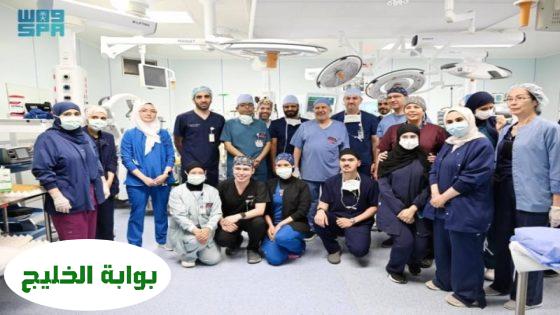 نجاح فصل التوأم الطفيلي المصري في إجراء جراحي معقد وخطر.
