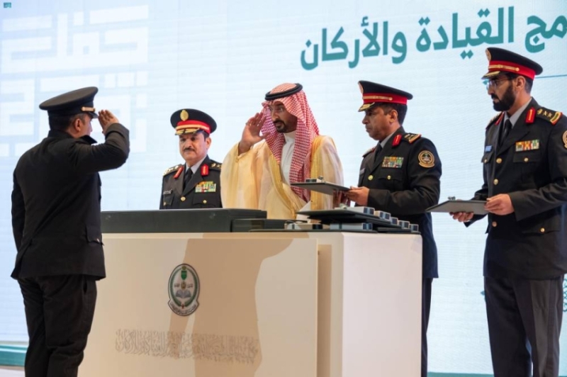 وزير الحرس الوطني يشرف على حفل تخريج جامعة الملك عبدالعزيز