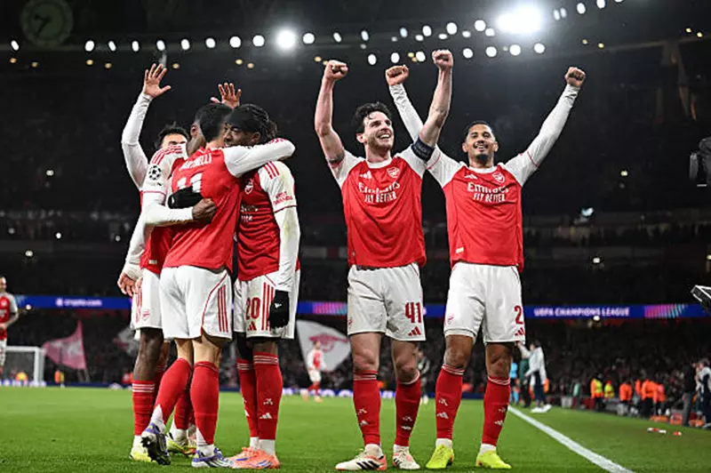 أرسنال في دوري الأبطال: رصد المباريات الحاسمة والمتبقية
