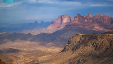 أمطار تبوك اليوم: تحليل تأثيرها على البيئة والمجتمع