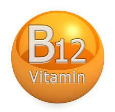 أهمية فيتامين B12: الأعراض والمصادر الطبيعية الغنية به