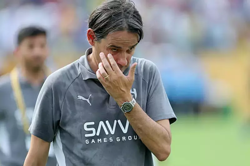 إنزاجي يواجه تحديات حاسمة قبل مباراة الفتح الحاسمة