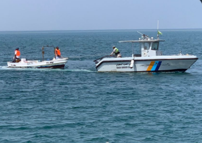 إنقاذ حرس الحدود لمواطن عالق في عرض البحر بالمدينة المنورة