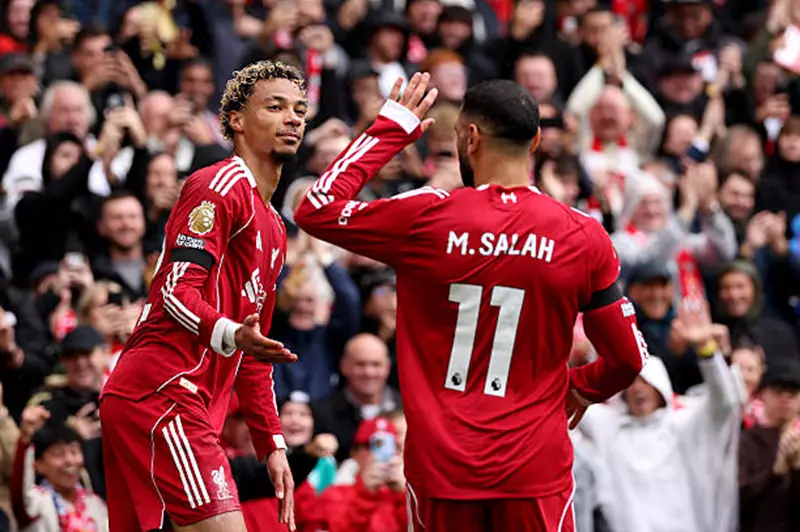 إيكيتيكي: ليفربول يواجه تحديات صعبة نحو التحسين