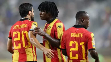 احتجاجات الترجي التونسي على قرارات الحكم في مواجهة بترو أتلتيكو