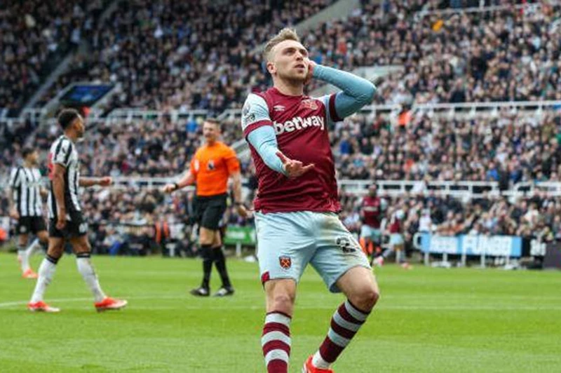 استراتيجية ليفربول المستقبلية: ضم بوين لخلافة صلاح