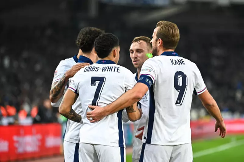 استعدادات إنجلترا لمباراة ألبانيا: التركيز على الدفاع والشباك النظيفة