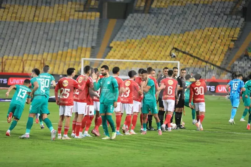 استعدادات كاف لاستضافة مباراة الزمالك والمصري في برج العرب بالأفريقى