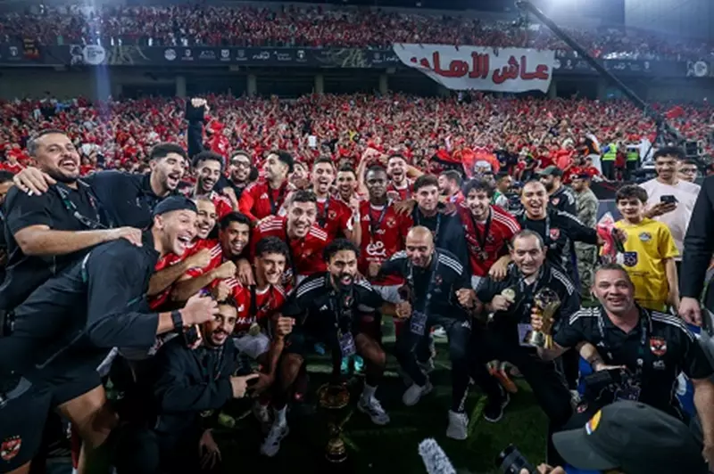 الأهلي المصري: استراتيجيات النجاح في كرة اليد الإفريقية وسر الروح التنافسية