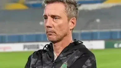 الأهلي والجيش الملكي: صراع المصير وتأثير المدرب