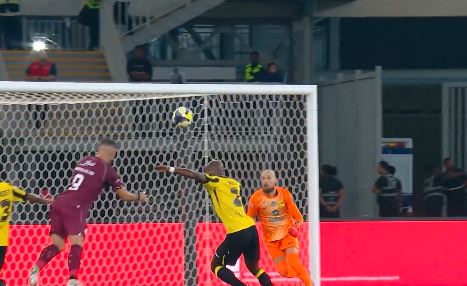 الاتحاد يتجاوز الشباب بذكاء ويتأهل لنصف نهائي كأس الملك