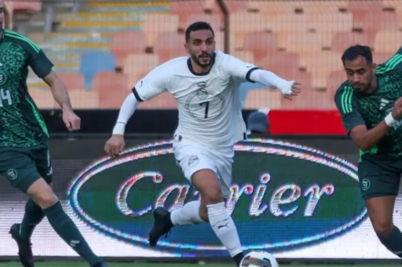 البروفة الأخيرة: التعادل السلبي بين مصر والجزائر قبل كأس العرب