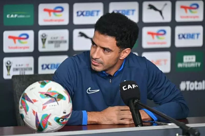 التحديات والفرص: عمر جابر يتحدث عن لقاء كايزر تشيفز والاحترام للكرة الجنوب أفريقية