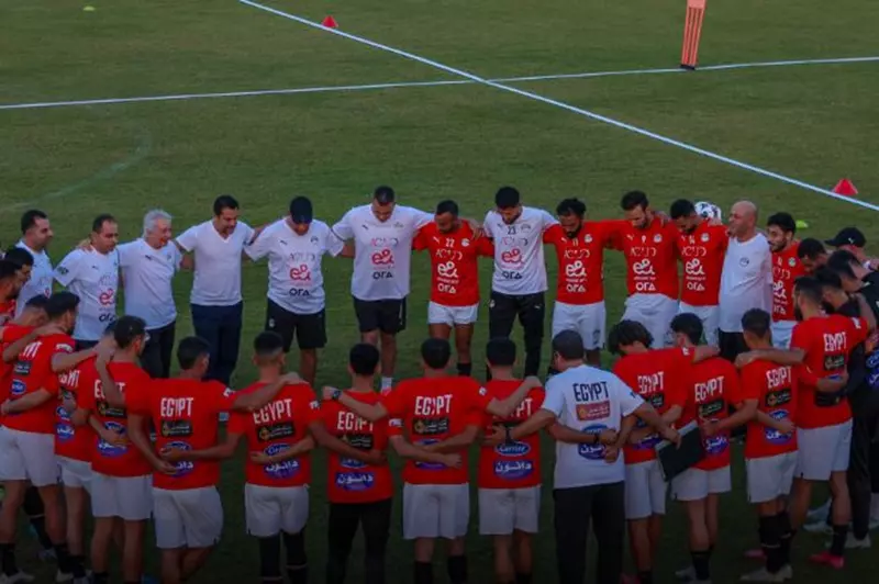 التحضيرات لمباراة منتخب مصر ضد الجزائر في كأس العرب: الموعد والقناة الناقلة