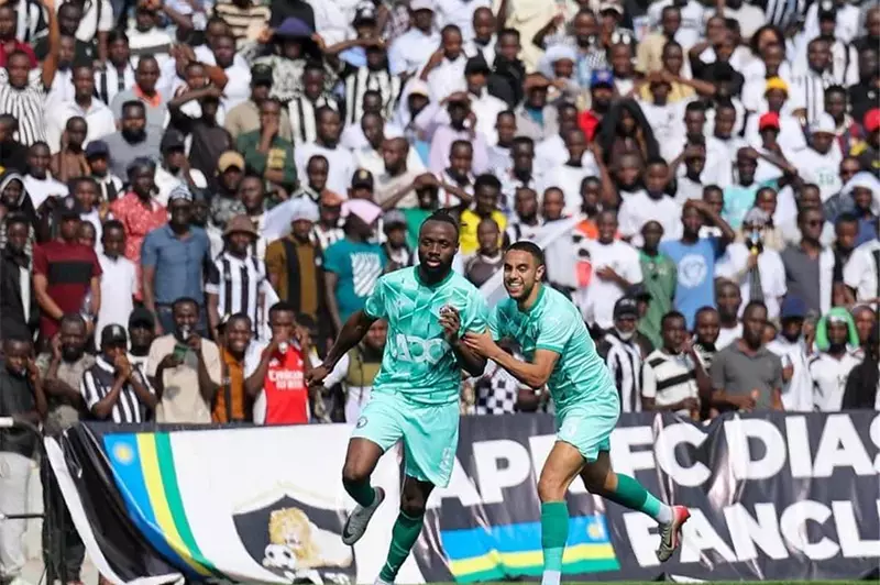 الشيبي وماييلي يتألقان في سباق أفضل لاعب إفريقي 2023