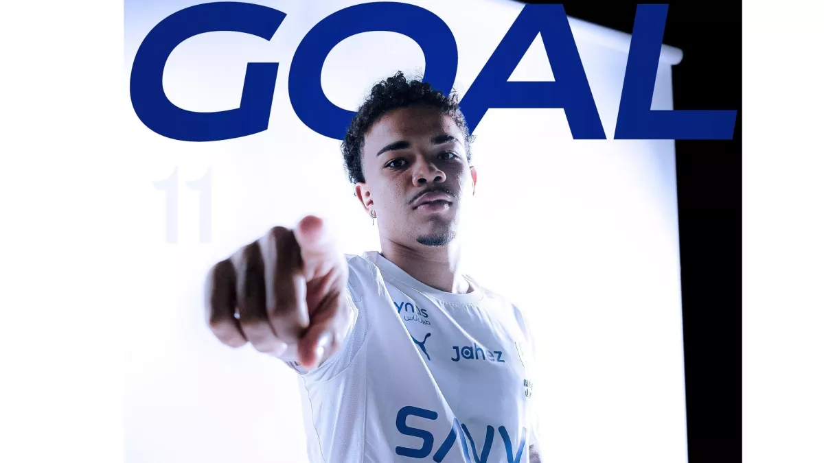 الهلال يعلن رسميًا استمرار كايو سيزار ضمن صفوفه