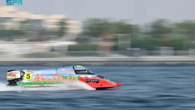 انطلاق منافسات جائزة جدة الكبرى للفورمولا 1: رؤية شاملة وتأثير اقتصادي