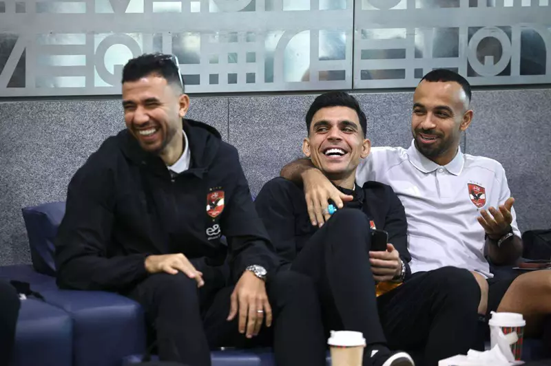 بعثة الأهلي تصل المغرب استعدادًا لمواجهة الجيش الملكي في البطولة الأفريقية