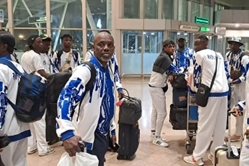 بيراميدز يستعد لمواجهة ريفيرز في دوري الأبطال بوصول البعثة للقاهرة