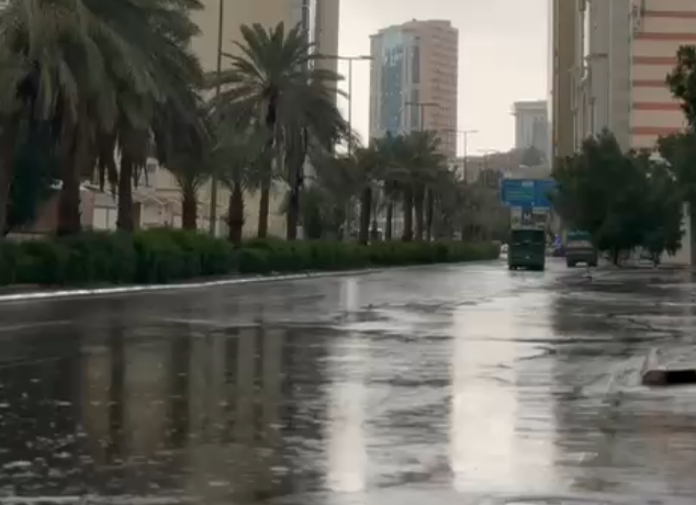 تأثير هطول الأمطار على البيئة والمجتمع في محافظات مكة المكرمة
