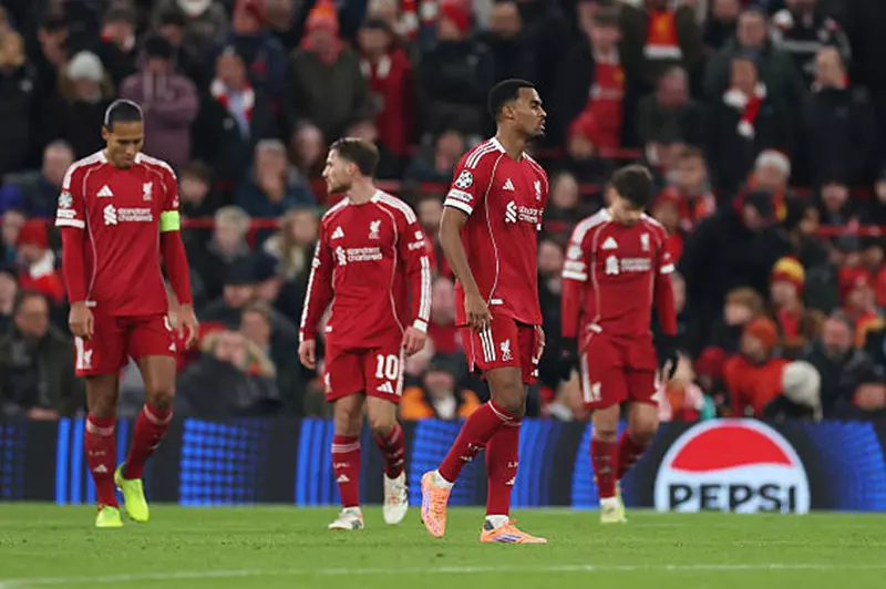 تحليل أسباب تراجع أداء ليفربول تحت قيادة سلوت