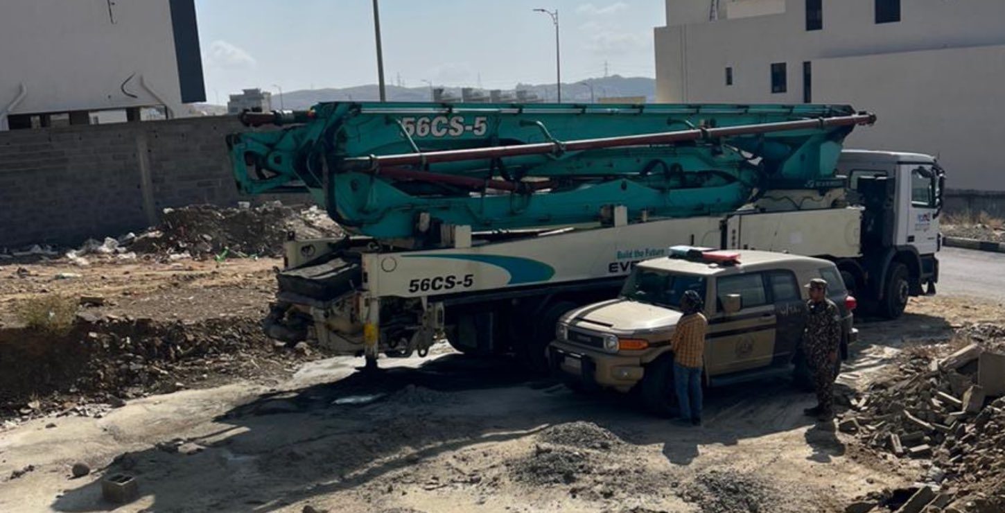 تحليل تأثير فراغ المواد الخرسانية على البناء في منطقة عسير