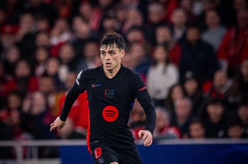 تحليل عودة بيدري المحتملة وتأثيرها على تشكيل برشلونة أمام ألافيس