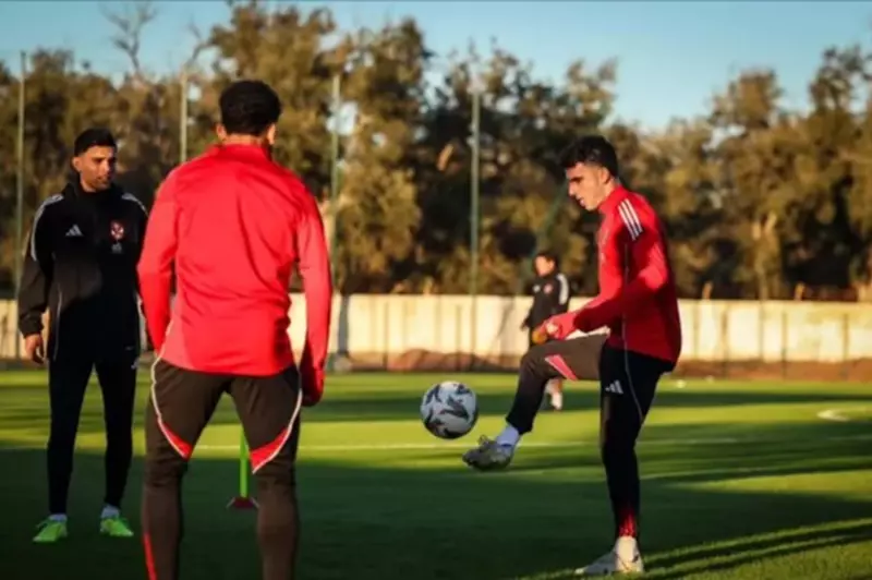 تسليط الضوء على مهارات الأهلي في المغرب: حوار حصري مع بنشرقي وبن رمضان