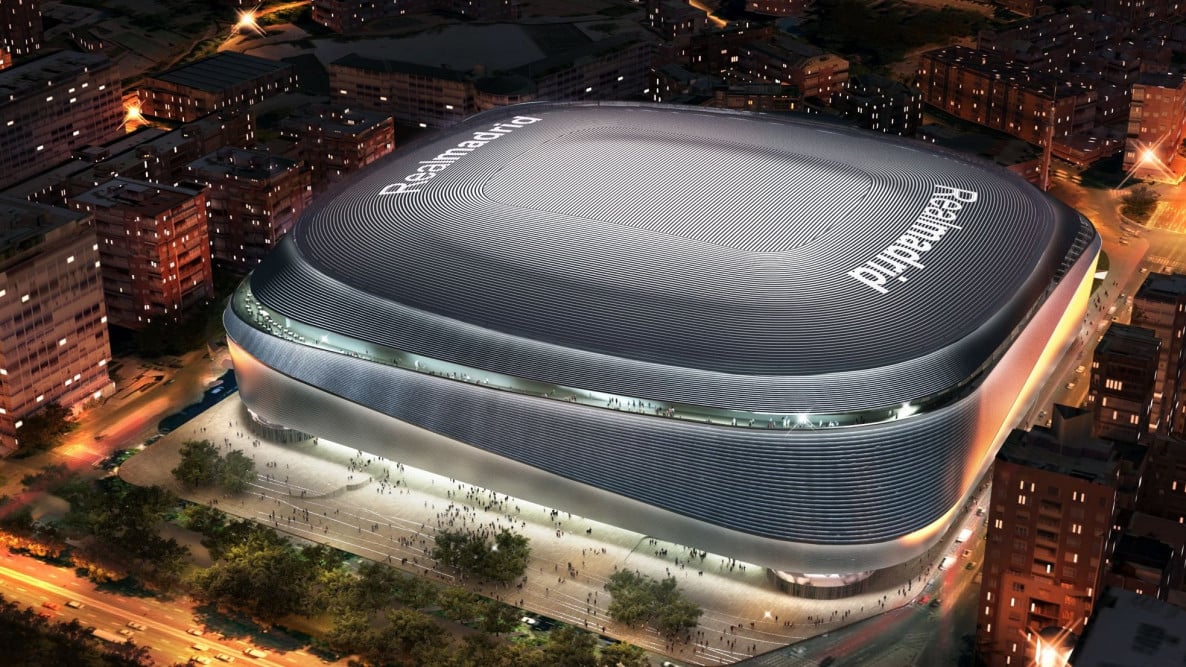 تغيير تاريخي مفاجئ: ريال مدريد يلغي اسم "سانتياجو" من ملعبه الأسطوري!