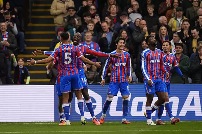 توجهات مدرب كريستال بالاس نحو المنافسة في البطولات المختلفة