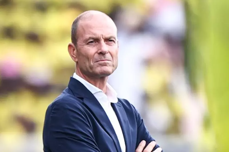 توروب يناقش استراتيجيات الفوز مع لاعبي الأهلي قبيل مواجهة الجيش الملكي