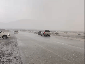 توقعات الطقس: أمطار ورياح نشطة على الجموم حتى السابعة