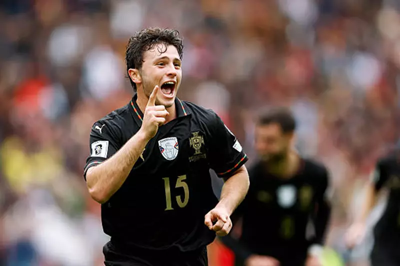 جواو نيفيز يسجل هدفه الأول مع البرتغال في مواجهة أرمينيا