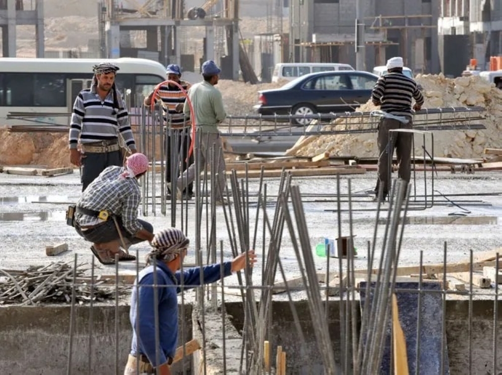 حماية الأجور وأثرها على تطوير الاقتصاد والاستثمار في المنشآت